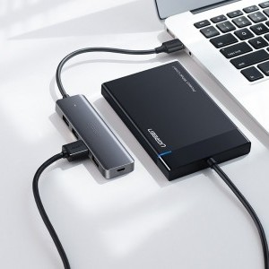 Ugreen USB - 4xUSB 3.2 Gen 1 HUB elosztó micro USB energia ellátással szürke (CM219 70336)