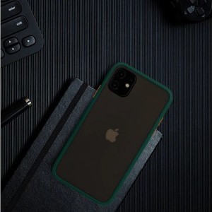 Vennus Color Button Matt Bumper tok iPhone 11 zöld