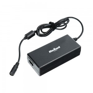 Rebel Univerzális hálózati laptop töltő adapter 65W 18-20V fekete