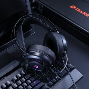 Dareu EH416 Gamer fejhallgató RGB világítással, USB (fekete)