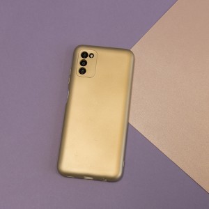 iPhone 13 Metallic tok arany