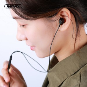 Remax fülhallgató RM-711 fekete