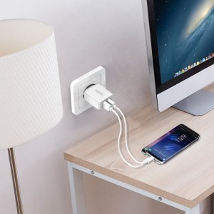 Choetech kétportos hálózati töltő adapter 2 x USB-A 10W 2A fehér (C0030)