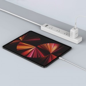 Duzzona hálózati töltő adapter 30W PD QC3.0 USB Type C / USB fehér