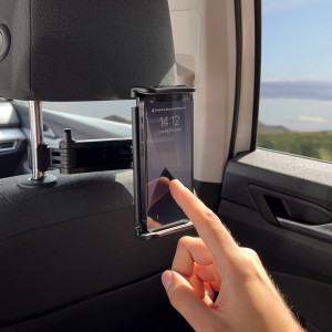 Wozinsky Fejtámlára rögzíthető autós telefon és tablet tartó fekete (WTHBK3)