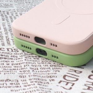 iPhone 15 Pro Max Szilikon MagSafe kompatibilis tok rózsaszín