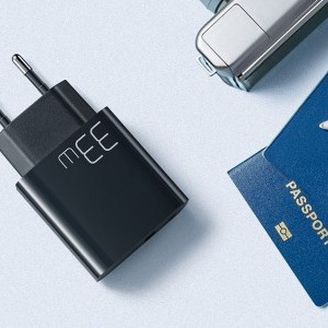 Mcdodo CH-0921 USB-A + USB-C hálózati töltő adapter GaN 33W (fekete)-2