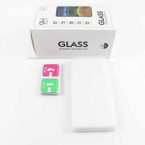 iPhone 15 Pro 2,5D kijelzővédő üvegfólia 50db