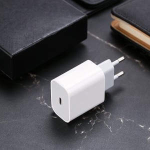 Foneng EU23 18W USB-C hálózati töltő adapter-1