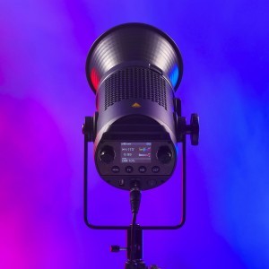 Godox SZ150R RGB Bi-color zoomolható LED lámpa-17