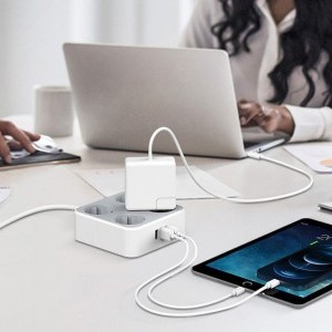 TESSAN TS-302-C-GR 4x hálózati elosztó + 2x USB-A, 1x USB-C töltő 2m-4