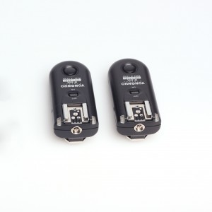Yongnuo RF 603 II C3 Rádiós kioldó 2,4 GHz vaku és f.gép kioldó szett Canon C3 + Univerzális