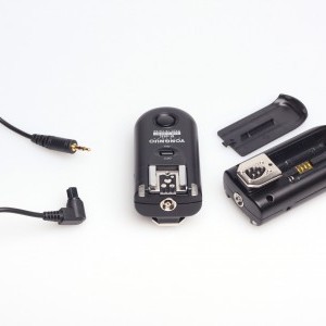 Yongnuo RF 603 II C3 Rádiós kioldó 2,4 GHz vaku és f.gép kioldó szett Canon C3 + Univerzális-2