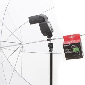 Strobist Kit: Yongnuo  685 Canon ETTL vaku, beépített 622c ETTL rádiós kioldó , 622 C TX vezérlő, ernyő és tartó