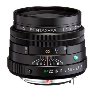 Pentax HD FA 77mm f/1.8 Limited Fekete objektív