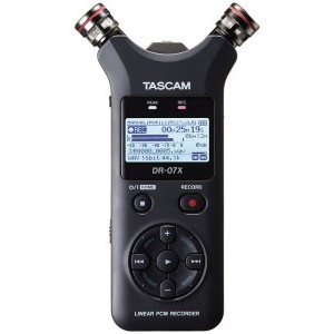 Tascam DR-07X hordozható 2 csatornás sztereó rögzítő-1