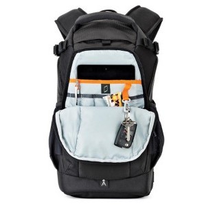 Lowepro Flipside 200 AW II fekete hátizsák-4