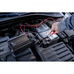 Newell INVERTER – 12V/230V, 500 W-2