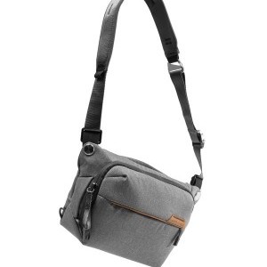 Peak Design Everyday Sling 6L V2 - hamuszürke-2