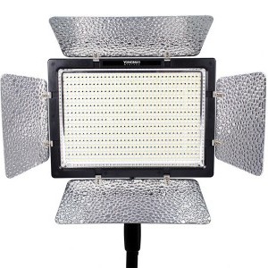 Yongnuo YN-900 PRO LED Video Light LED panel (5500k)