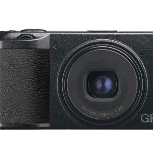 Ricoh GR IIIx professzionális kompakt fényképezőgép