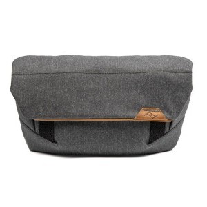 Peak Design Field Pouch V2 - szénszürke