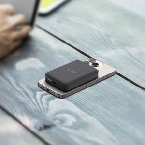 Tech-Protect LifeMag PB11 Powerbank MagSafe funkcióval 10000mAh 15W USB-C port - fekete + USB-C kábel-7