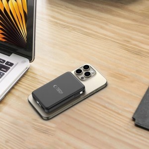 Tech-Protect LifeMag PB31 Powerbank MagSafe kompatibilis 10000mAh 15W USB-C / USB-A / beépített USB-C / Lightning kábelek - fekete-4