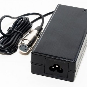 FeelWorld AC ADAPTER 15V / 5A XLR