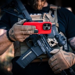 Tactical MagForce Aramid Bloody Mary Limited Edition tok Apple iPhone 16-hoz