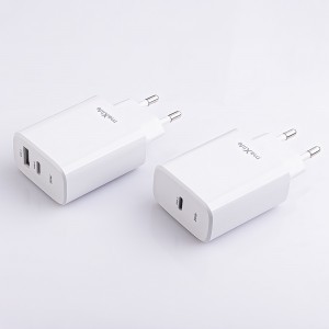 Maxlife MXTC-10-20C PD QC töltő 1x USB-C 20W fehér