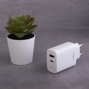 Maxlife MXTC-10-20AC PD QC töltő 1x USB-C 1x USB 20W fehér