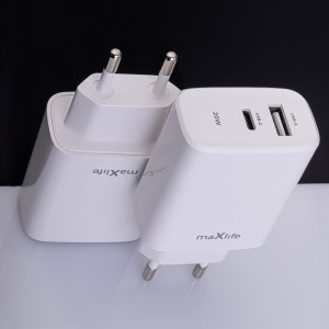 Maxlife MXTC-10-20AC PD QC töltő 1x USB-C 1x USB 20W fehér