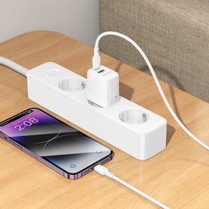 Borofone hálózati töltő BN27 Fuente - USB + Type-C - QC 3.0 PD 20W, Type-C Lightning kábellel fehér-6