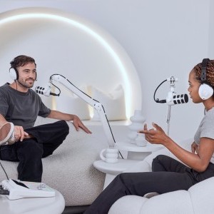 RODE PodMic broadcast minőségű dinamikus mikrofon rádiós és podcast célokra, fehér-6