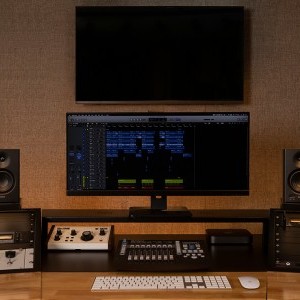 Edifier MR4 2.0 hangszórók (fekete)-5