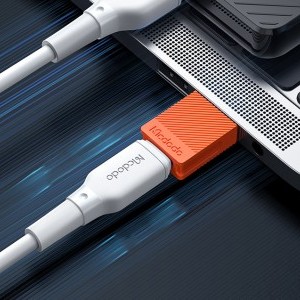 Mcdodo USB-C - USB 3.0 átalakító adapter OT-6550 narancssárga-5