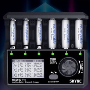 SKYRC NC2500 Pro AA / AAA akkumulátor töltő USB QC3.0 gyorstöltő porttal-2