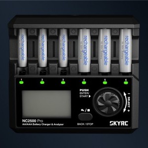 SKYRC NC2500 Pro AA / AAA akkumulátor töltő USB QC3.0 gyorstöltő porttal-6