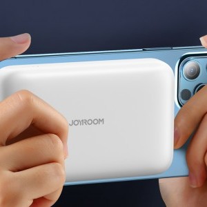 Mini Vezeték nélküli PowerBank 20W 10000mAh Joyroom JR-W020 (fehér) magsafe-1