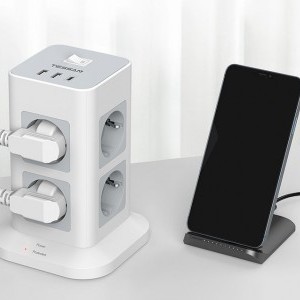 TESSAN TPS03-DE-C hálózati elosztó USB porttal-1
