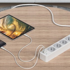 Tessan TS-307-C elosztó (fehér) USB porttal-4