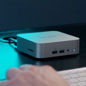 Mini-PC GEEKOM A8 Ryzen 9 8945HS 32GB RAM 2TB + Win11 Pro-3