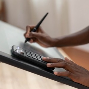 Huion Kamvas 24 Digitalizáló tábla-3