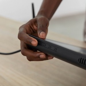 Huion Kamvas 24 Plus grafikus tábla-15