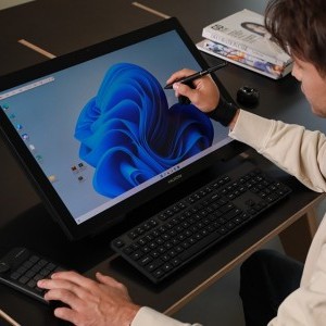 Huion Kamvas Studio 24 grafikai tábla-2