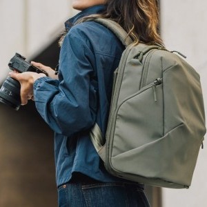 PGYTECH OneGo Lite 22L hátizsák (erdő)-1