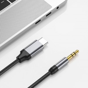  Techsuit - Prémium Kábel Adapter SoundShell (AC9) - USB-C-ről 3,5 mm-es Jack-re, DAC Chip, 16bit/48Khz, 1,5m - Szürke-1