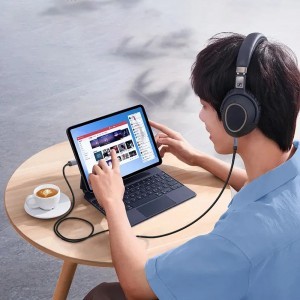  Techsuit - Prémium kábeladapter SoundShell (AC10) - iOS-hoz 3,5 mm-es Jack, DAC chip, 16bit/48kHz, 1,5m - Szürke-3