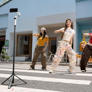 Insta360 Flow 2 (Szürke) Stabilizátor-6